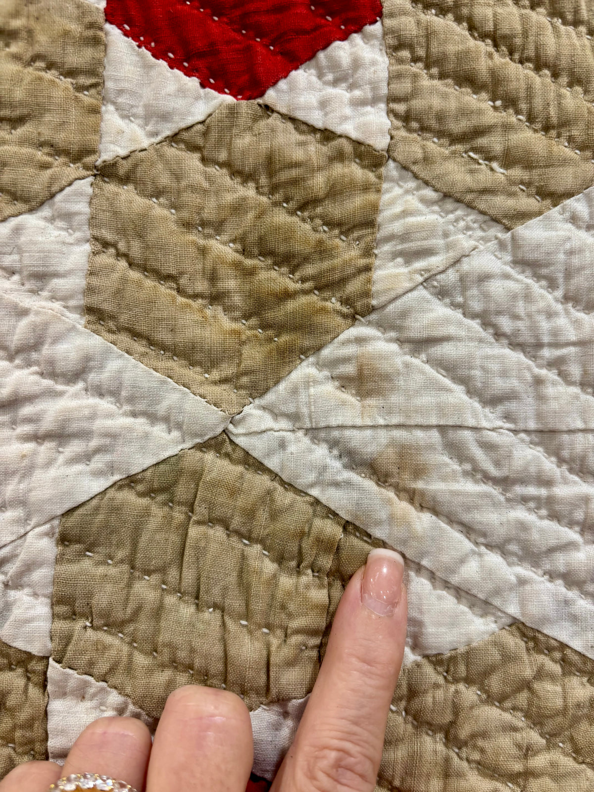 Antique Red & Green Honeycomb Quilt (Grandmother’s Flower Garden Variation), c1880–1910