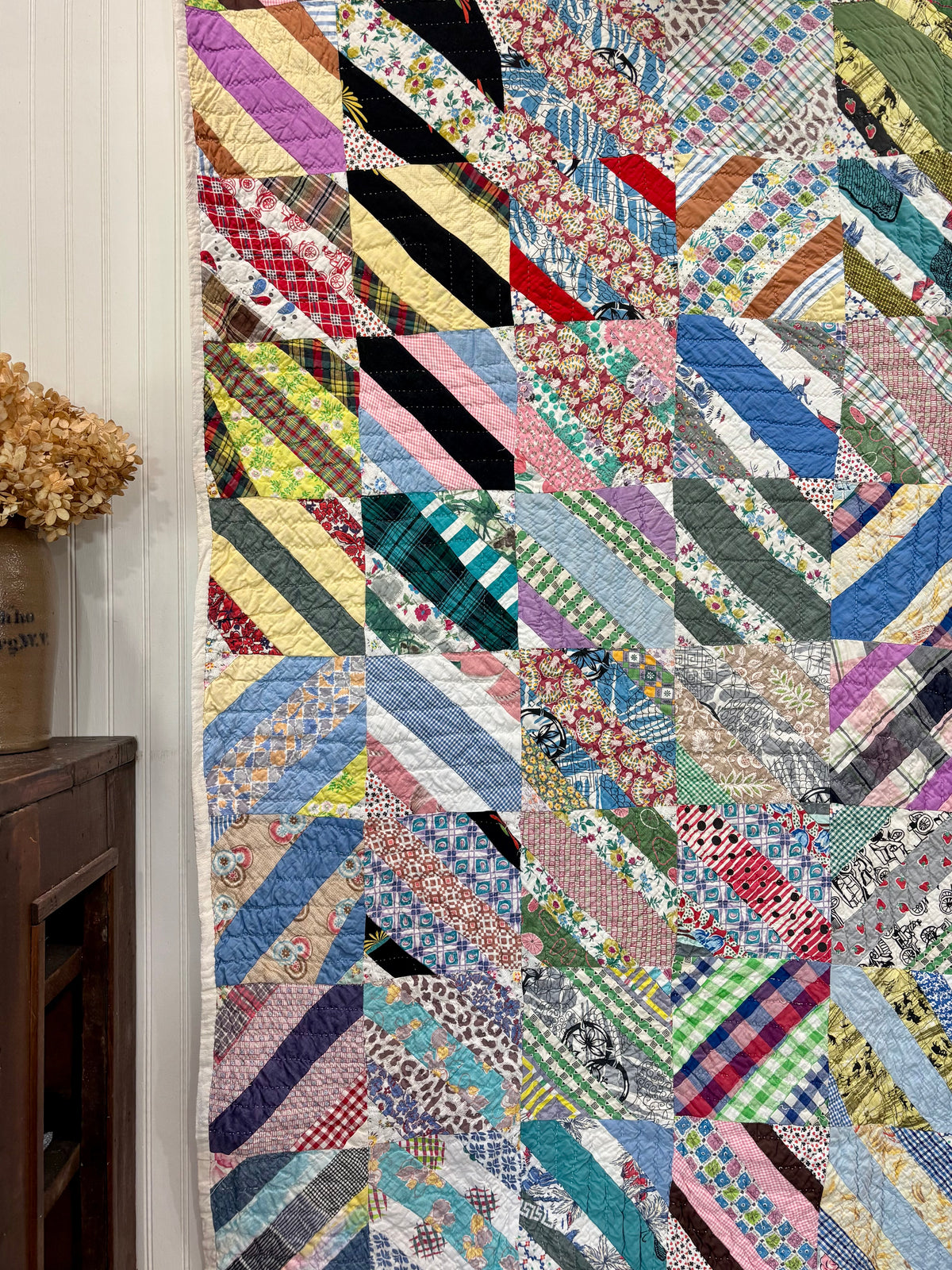 Vintage Scrappy Railroad Quilt, c1930–1940