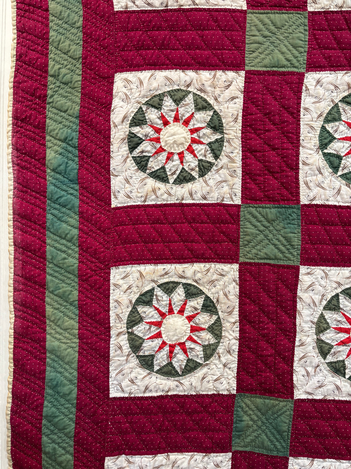 c1890–1910 Antique Mariner’s Compass / Sunburst Quilt - 61x70”