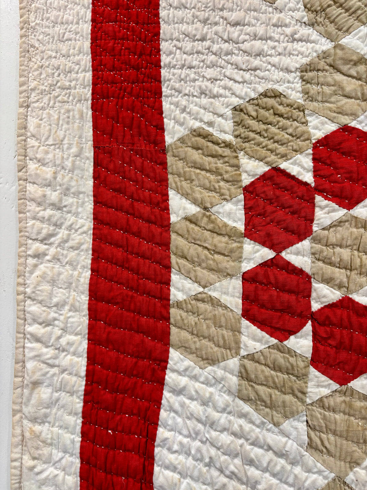 Antique Red & Green Honeycomb Quilt (Grandmother’s Flower Garden Variation), c1880–1910