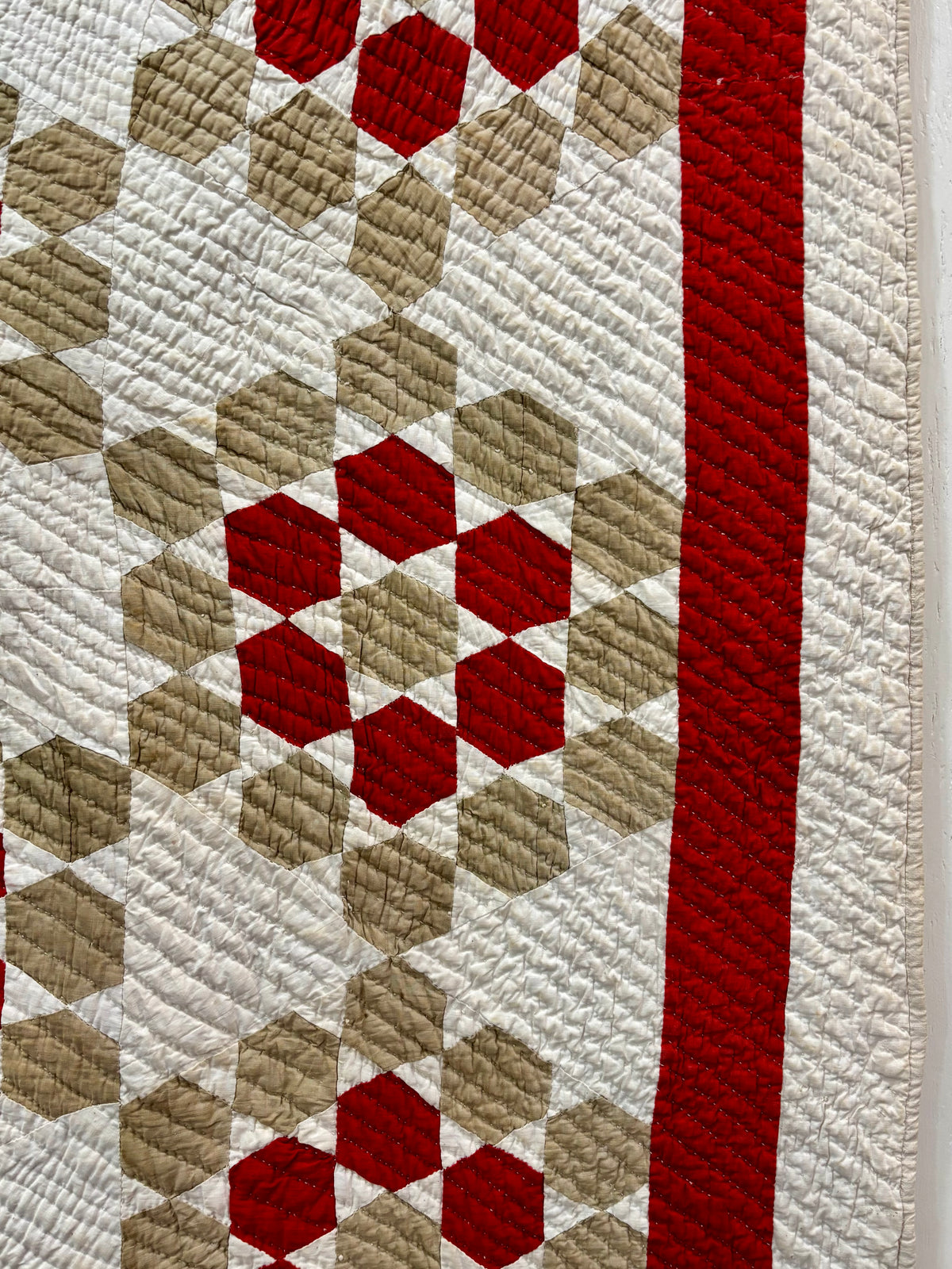 Antique Red & Green Honeycomb Quilt (Grandmother’s Flower Garden Variation), c1880–1910
