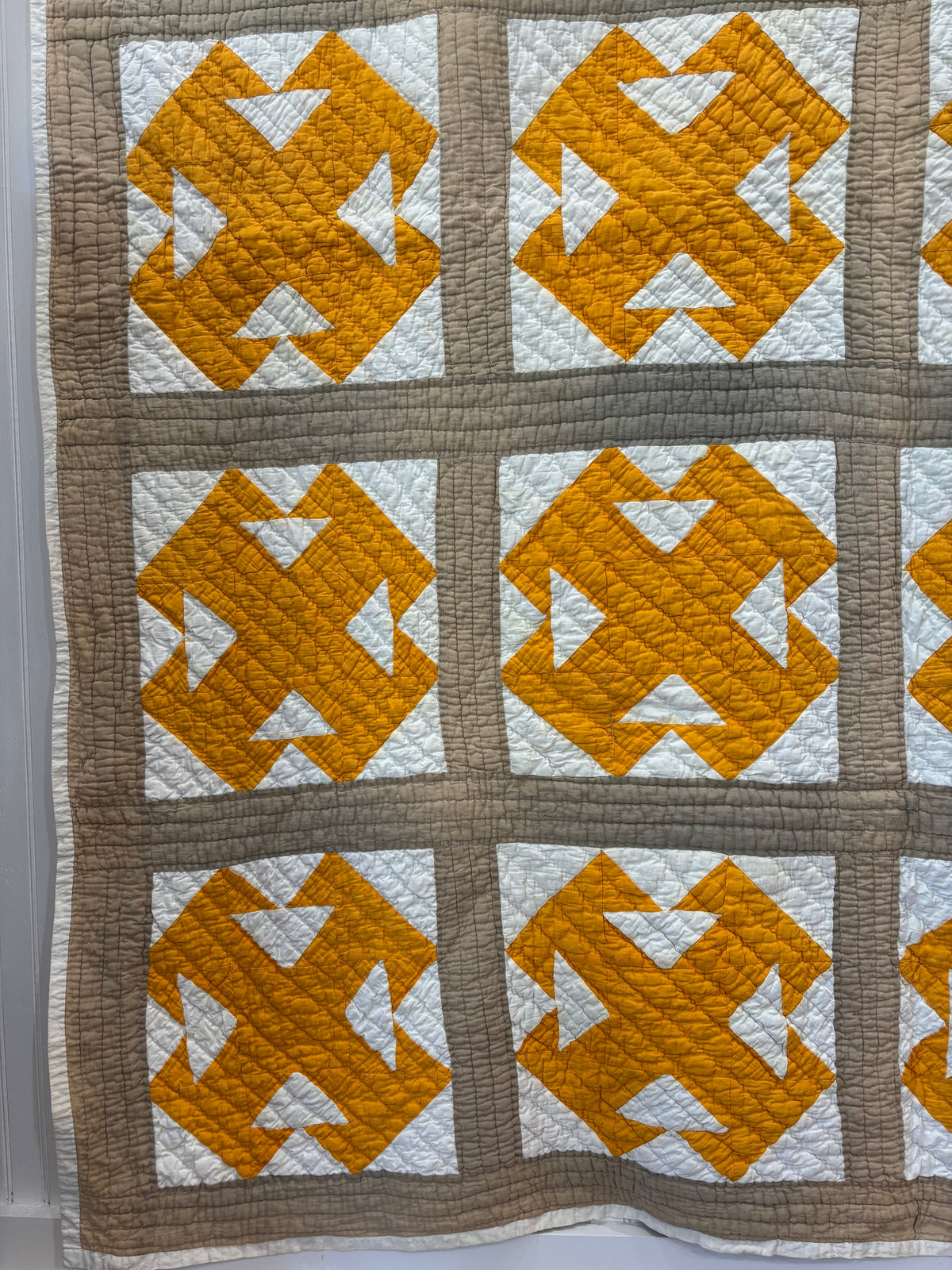 Antique Double T Cheddar Yellow and Taupe Quilt, c1920-1940