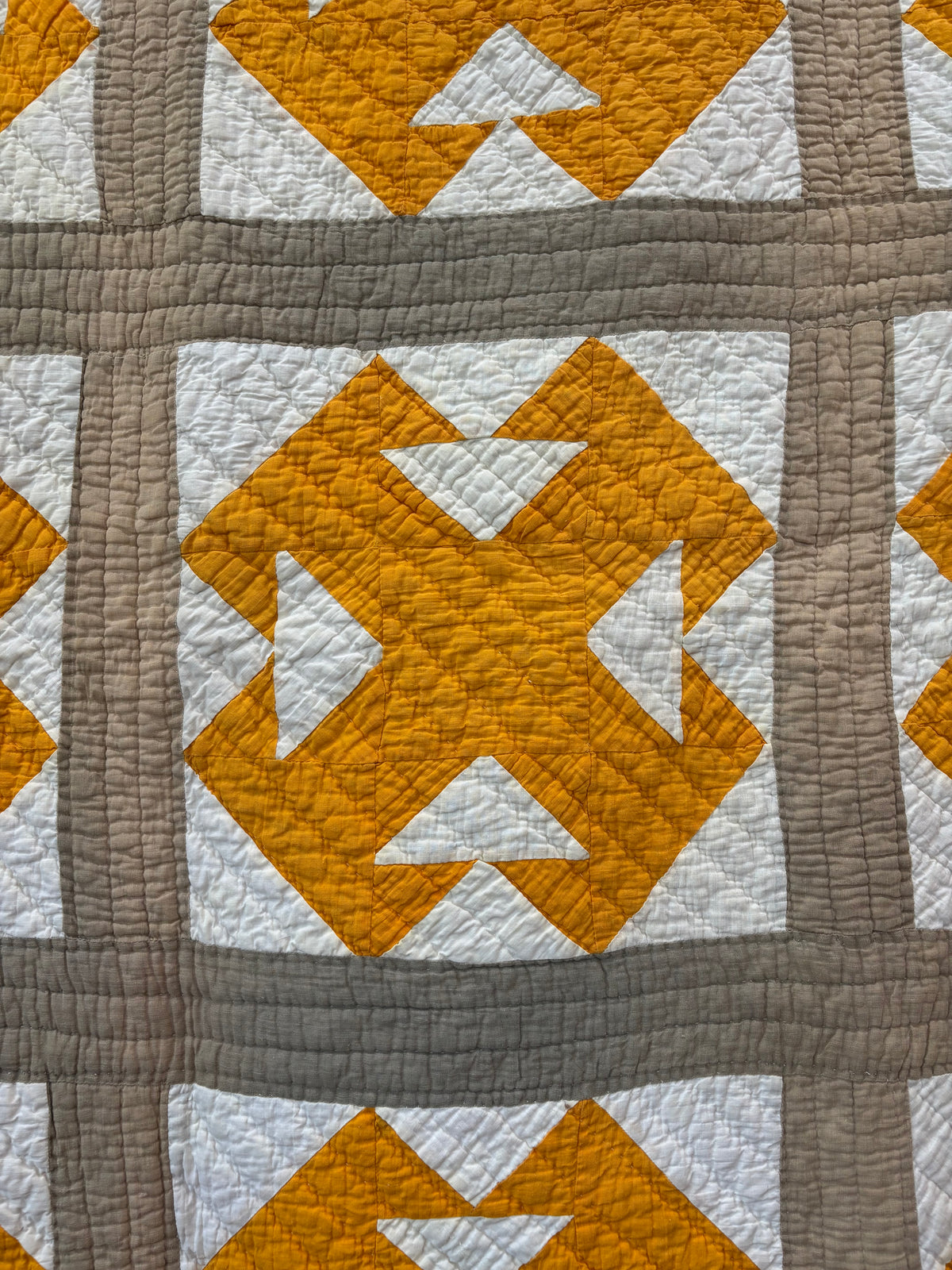 Antique Double T Cheddar Yellow and Taupe Quilt, c1920-1940