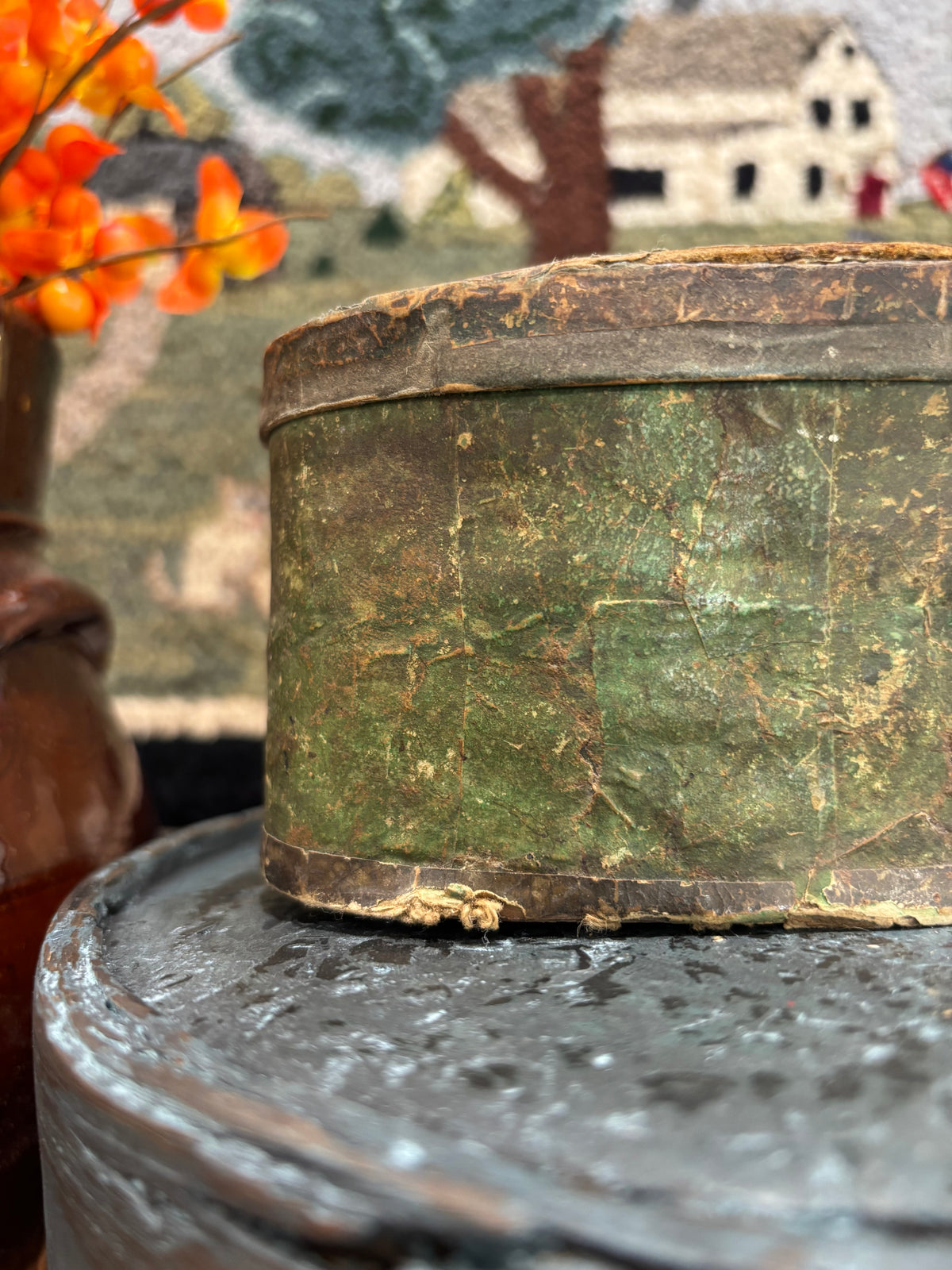 Early American Oval Wallpaper Box in Original Green, c1830–1850