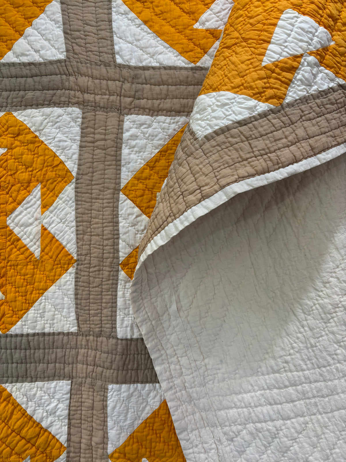 Antique Double T Cheddar Yellow and Taupe Quilt, c1920-1940