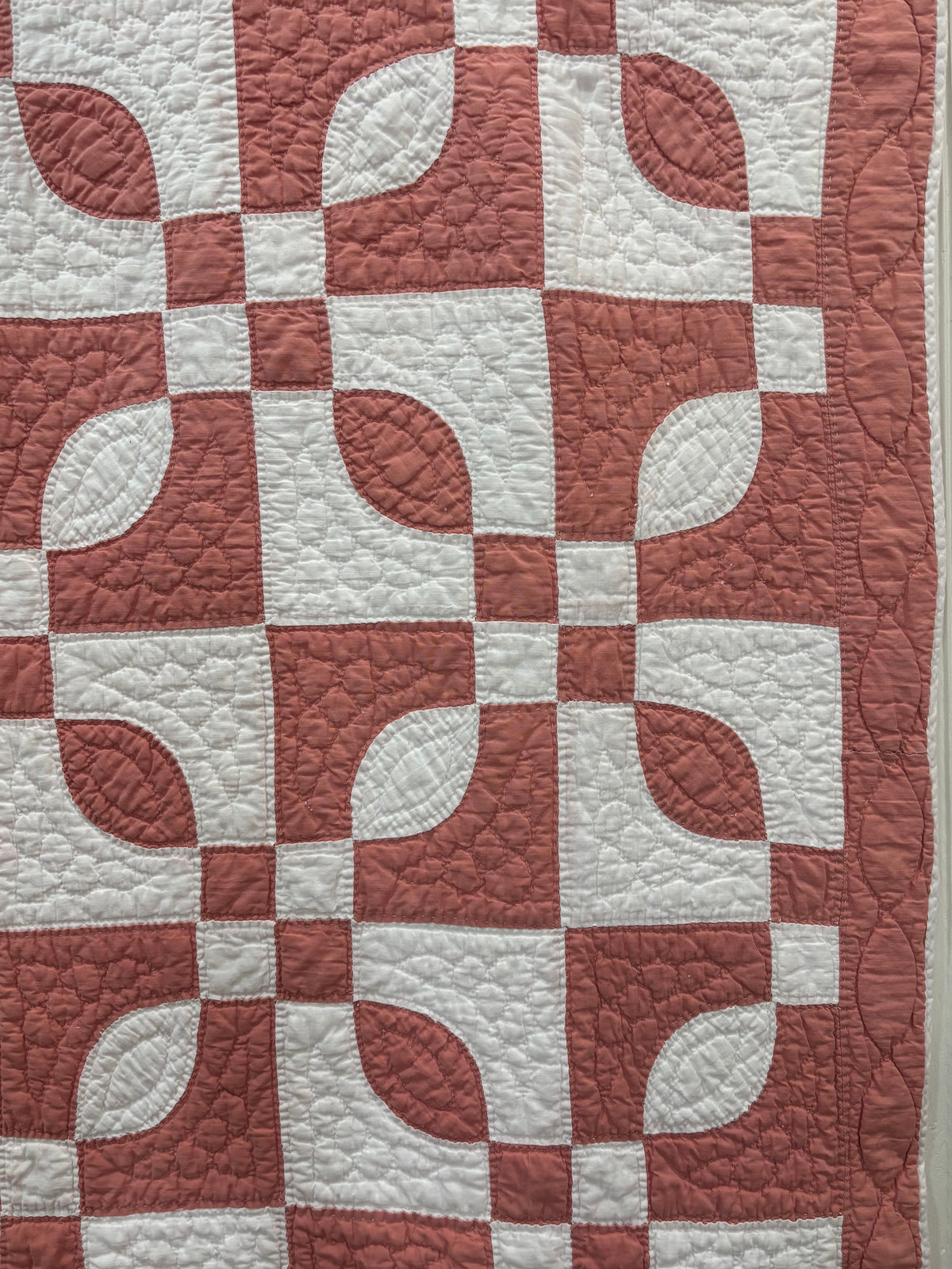 Salmon Pink & White Orange Peel Variation Quilt, c1900–1930