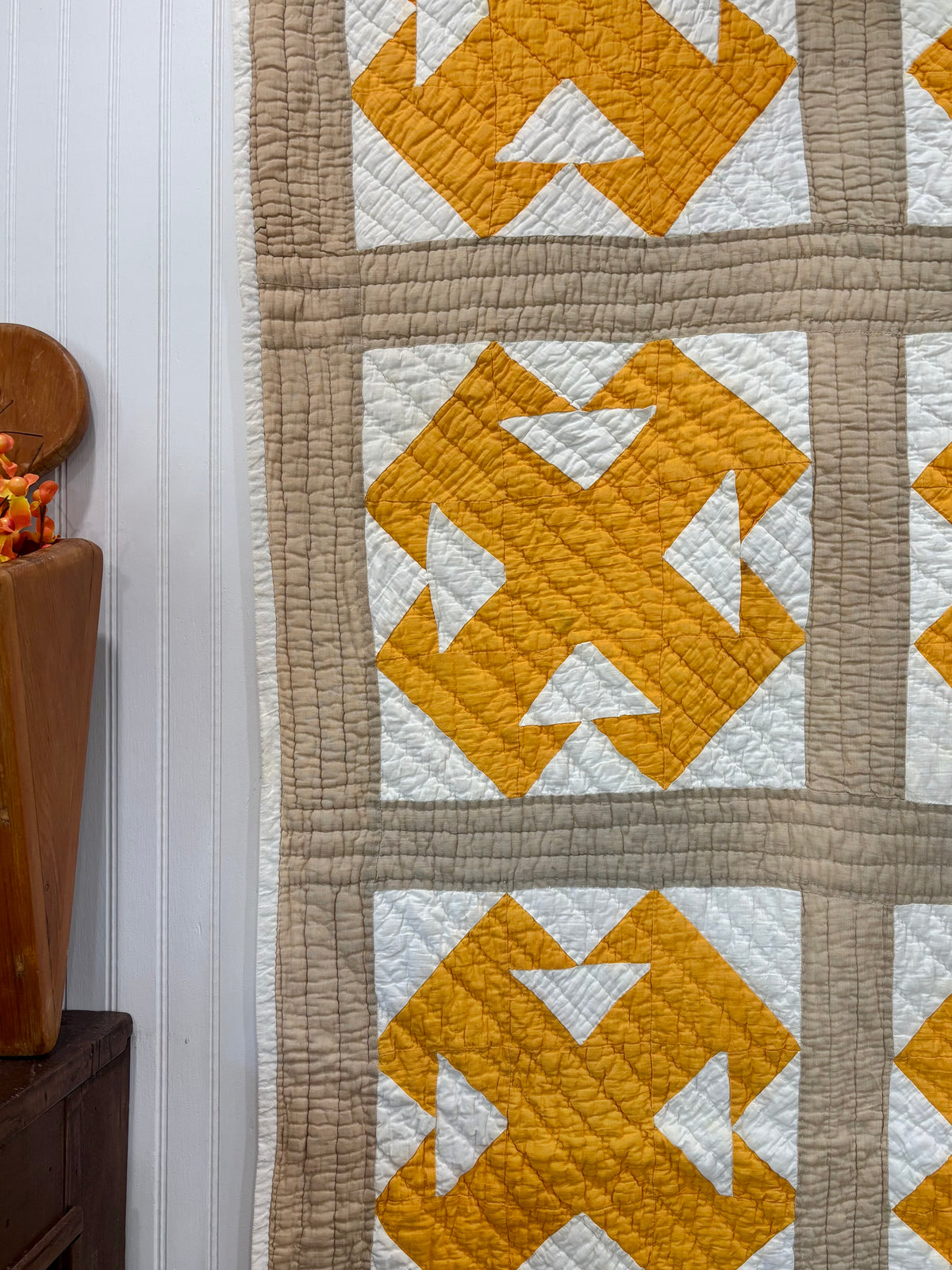 Antique Double T Cheddar Yellow and Taupe Quilt, c1920-1940