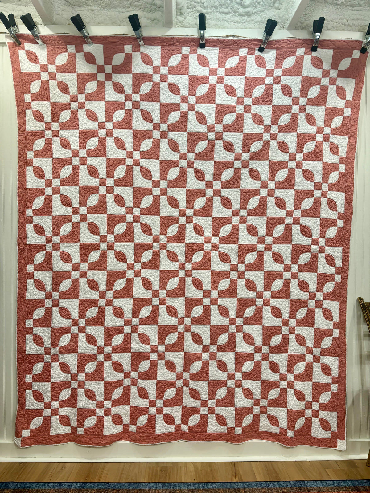 Salmon Pink & White Orange Peel Variation Quilt, c1900–1930